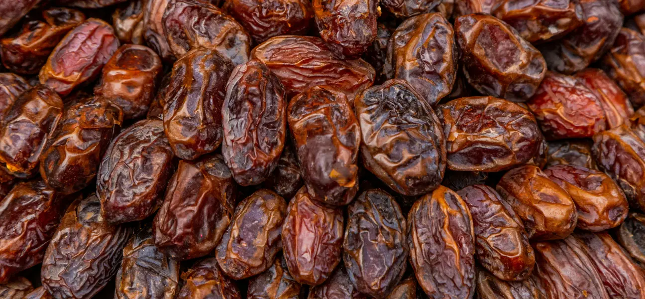 Types of Dates Fruit