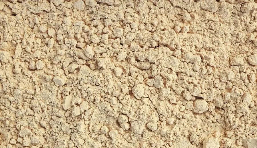 Hrachový proteínový prášok